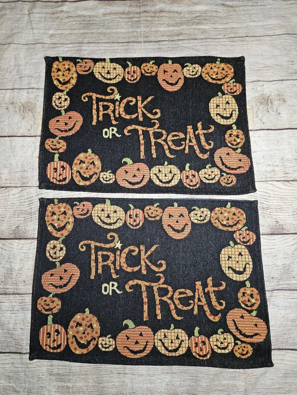 Trick or treat retro halloween tapestry placemats